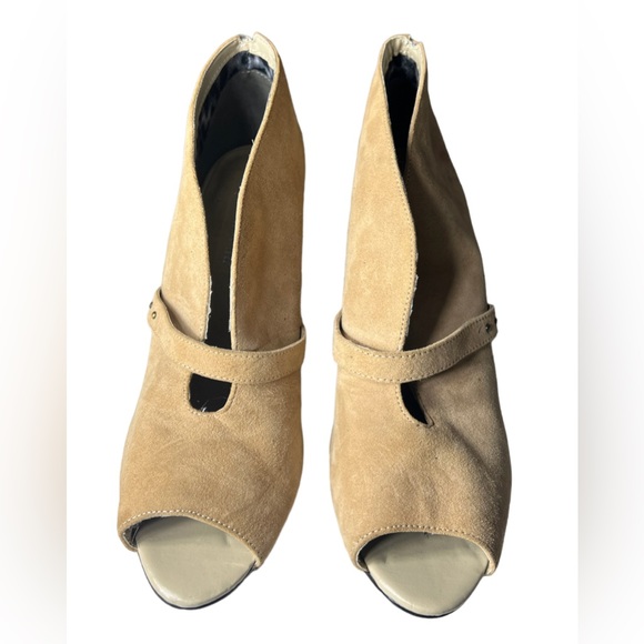 Bella Vita Women’s Peep Toe Suede Slip on Bootie size 12M Tan chic - Picture 6 of 15